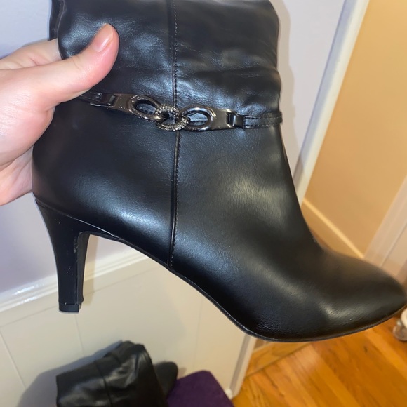 Stiletto Boots - Picture 2 of 4